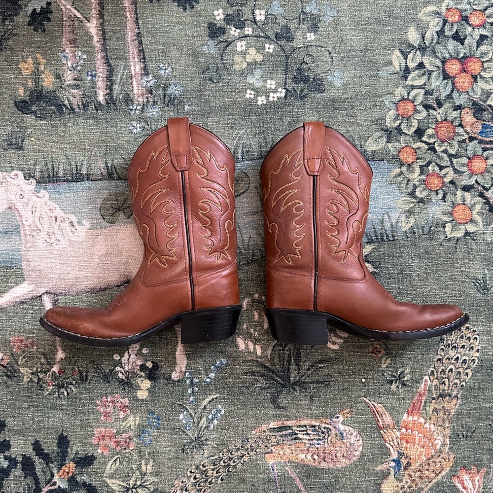 Old West Beige Leather kids Boots with Stitching